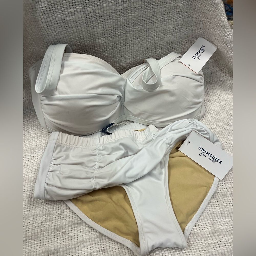 NWT✨SWIMSUITs FOR ALL✨White Bikini Set✨top and bottom different sz